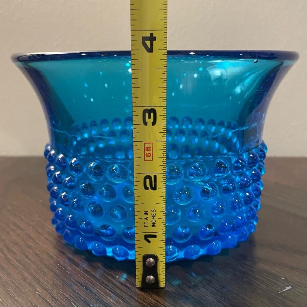 Glass Flowerpot and a bowl By Saara Hopea - Picture 3 of 4